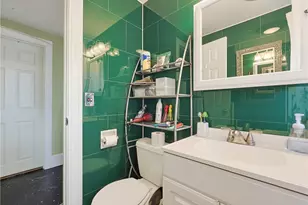 102 Grace Ave, Woonsocket, RI 02895 - Photo 17