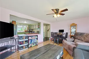 102 Grace Ave, Woonsocket, RI 02895 - Photo 7