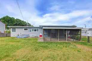 102 Grace Ave, Woonsocket, RI 02895 - Photo 39