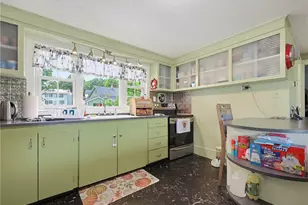 102 Grace Ave, Woonsocket, RI 02895 - Photo 13