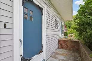 102 Grace Ave, Woonsocket, RI 02895 - Photo 3