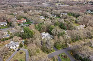 29 Dennell Dr, Lincoln, RI 02865 - Photo 1