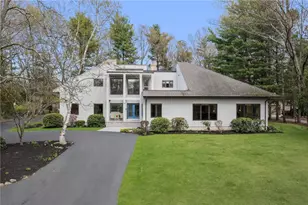29 Dennell Dr, Lincoln, RI 02865 - Photo 1