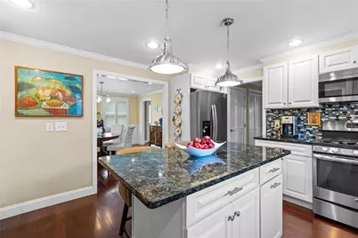 2 Redwood Court, Warren, RI 02885 - Photo 7