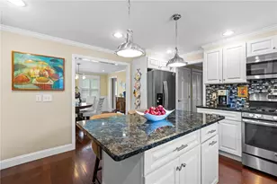 2 Redwood Ct, Warren, RI 02885 - Photo 7