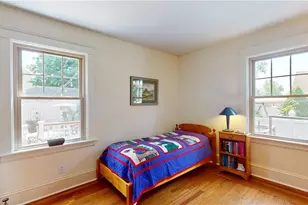 130 Grace St, Cranston, RI 02910 - Photo 23