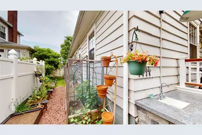 130 Grace Street, Cranston, RI 02910 - Photo 27