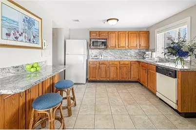 551 Thames Street #H3, H4, H5, Newport, RI 02840 - Photo 25