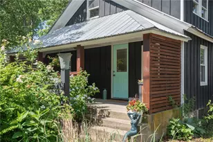 421 Pequot Ave, Warwick, RI 02889 - Photo 3
