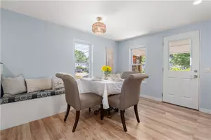 421 Pequot Ave, Warwick, RI 02889 - Photo 7