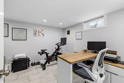 116 Saratoga Avenue, Pawtucket, RI 02861 - Photo 25