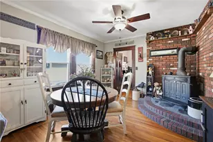 55 Edison St, Warwick, RI 02889 - Photo 7
