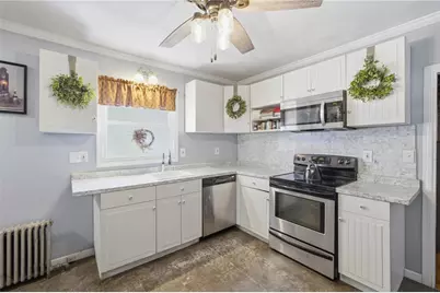 55 Edison Street, Warwick, RI 02889 - Photo 9