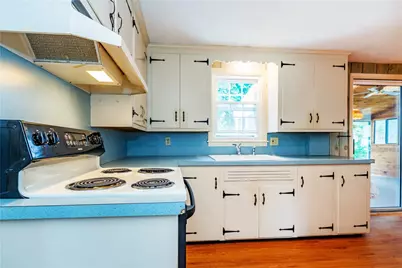 69 Douglas Road, Warwick, RI 02886 - Photo 15