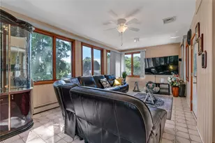 83 Valente Dr, Cranston, RI 02920 - Photo 23