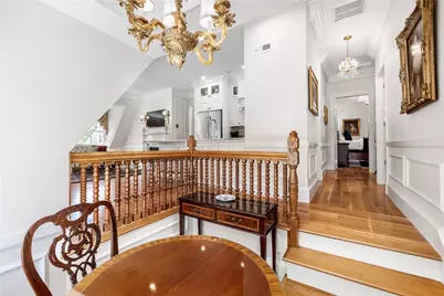 541 Bellevue Avenue #5, Newport, RI 02840 - Photo 9