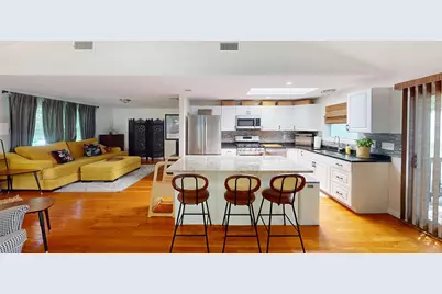 38 Vanstone Avenue, Warwick, RI 02889 - Photo 9
