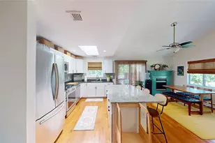 38 Vanstone Ave, Warwick, RI 02889 - Photo 7