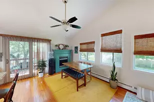 38 Vanstone Ave, Warwick, RI 02889 - Photo 11