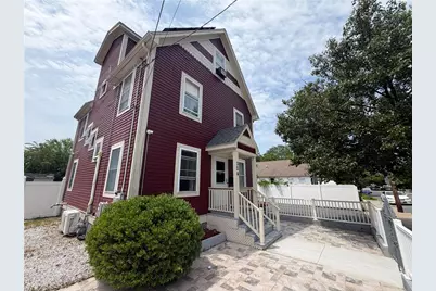 324 Dudley Street, Providence, RI 02907 - Photo 1