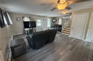 324 Dudley St, Providence, RI 02907 - Photo 5