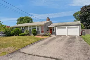 203 Garden Hills Dr, Cranston, RI 02920 - Photo 45