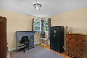 203 Garden Hills Dr, Cranston, RI 02920 - Photo 21