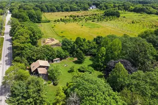 856 N Main Rd, Jamestown, RI 02835 - Photo 3