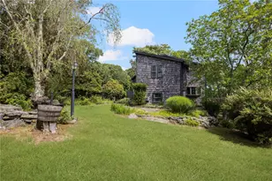 856 N Main Rd, Jamestown, RI 02835 - Photo 39