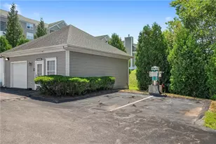 84 Mill St, Woonsocket, RI 02895 - Photo 27