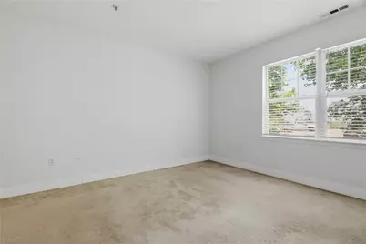 84 Mill Street #202, Woonsocket, RI 02895 - Photo 15