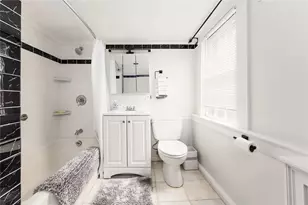 115 John St, Newport, RI 02840 - Photo 13