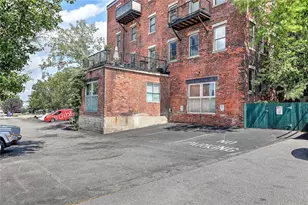 755 Westminster St, Providence, RI 02903 - Photo 27