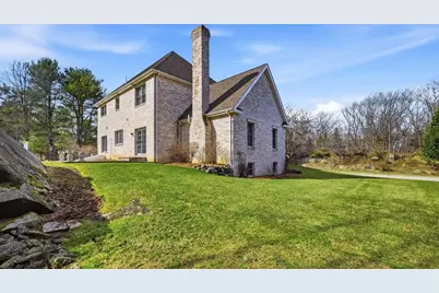 13 West Butterfly Way, Lincoln, RI 02865 - Photo 11