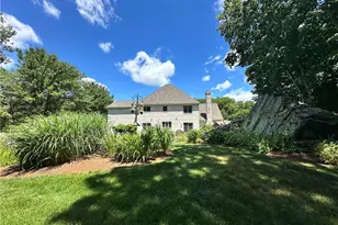 13 W Butterfly Way, Lincoln, RI 02865 - Photo 7