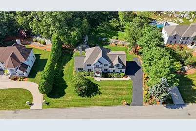 13 West Butterfly Way, Lincoln, RI 02865 - Photo 5