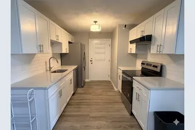 300 Smithfield Road #B2-24, North Providence, RI 02904 - Photo 3