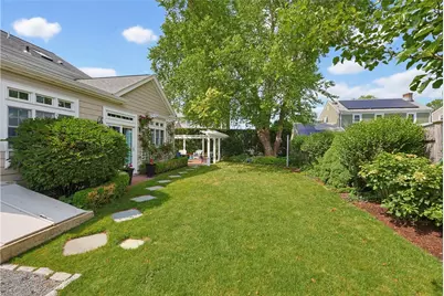 25 Tryon Avenue, East Providence, RI 02916 - Photo 45