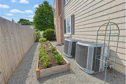25 Tryon Avenue, East Providence, RI 02916 - Photo 47