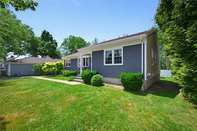 34 Foxhill Avenue, Bristol, RI 02809 - Photo 3