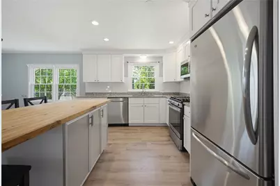 34 Foxhill Avenue, Bristol, RI 02809 - Photo 13
