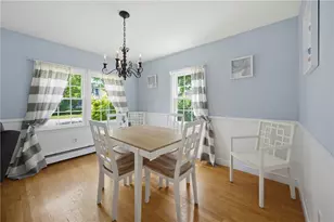 34 Foxhill Ave, Bristol, RI 02809 - Photo 9