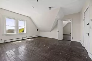 28 Park Ave, South Kingstown, RI 02879 - Photo 33