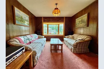 328 Rhodes Avenue, Woonsocket, RI 02895 - Photo 9