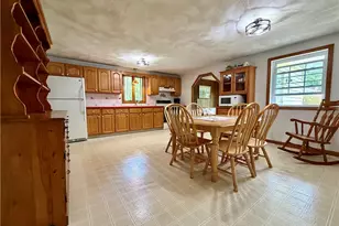 328 Rhodes Ave, Woonsocket, RI 02895 - Photo 5