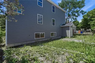 10 Hillard St, Providence, RI 02909 - Photo 23