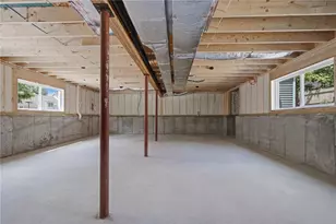 10 Hillard St, Providence, RI 02909 - Photo 19