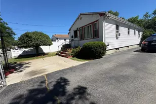 64 Dresser St, Providence, RI 02909 - Photo 9