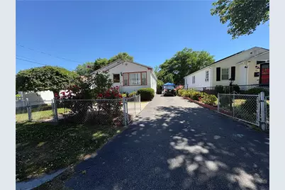 64 Dresser Street, Providence, RI 02909 - Photo 21