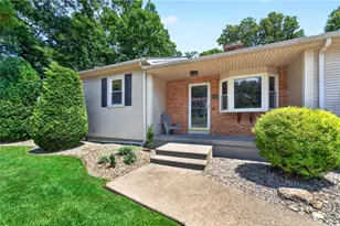 12 Briar Hill Dr, Cranston, RI 02921 - Photo 39